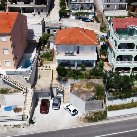 Apartmani Skalinada Марина Экстерьер фото