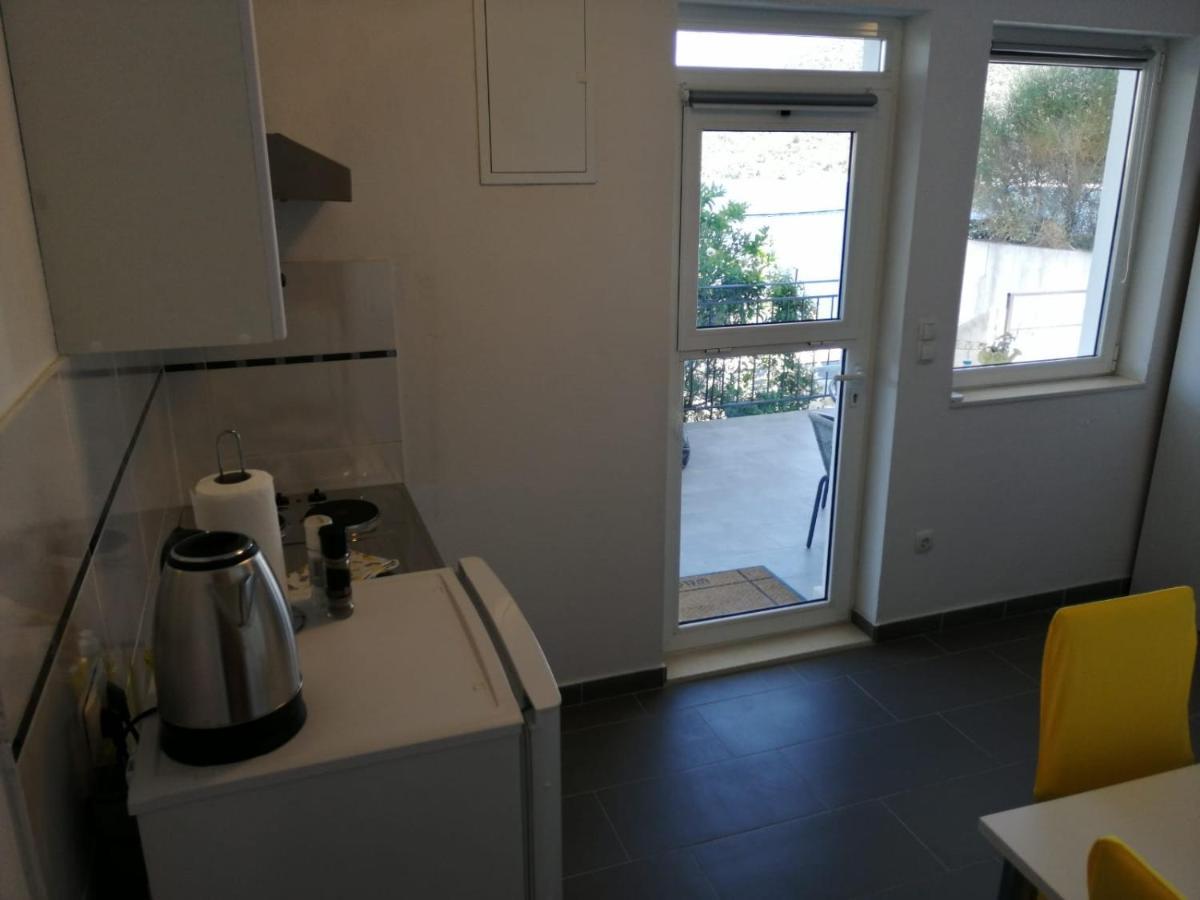 Apartmani Skalinada Марина Экстерьер фото