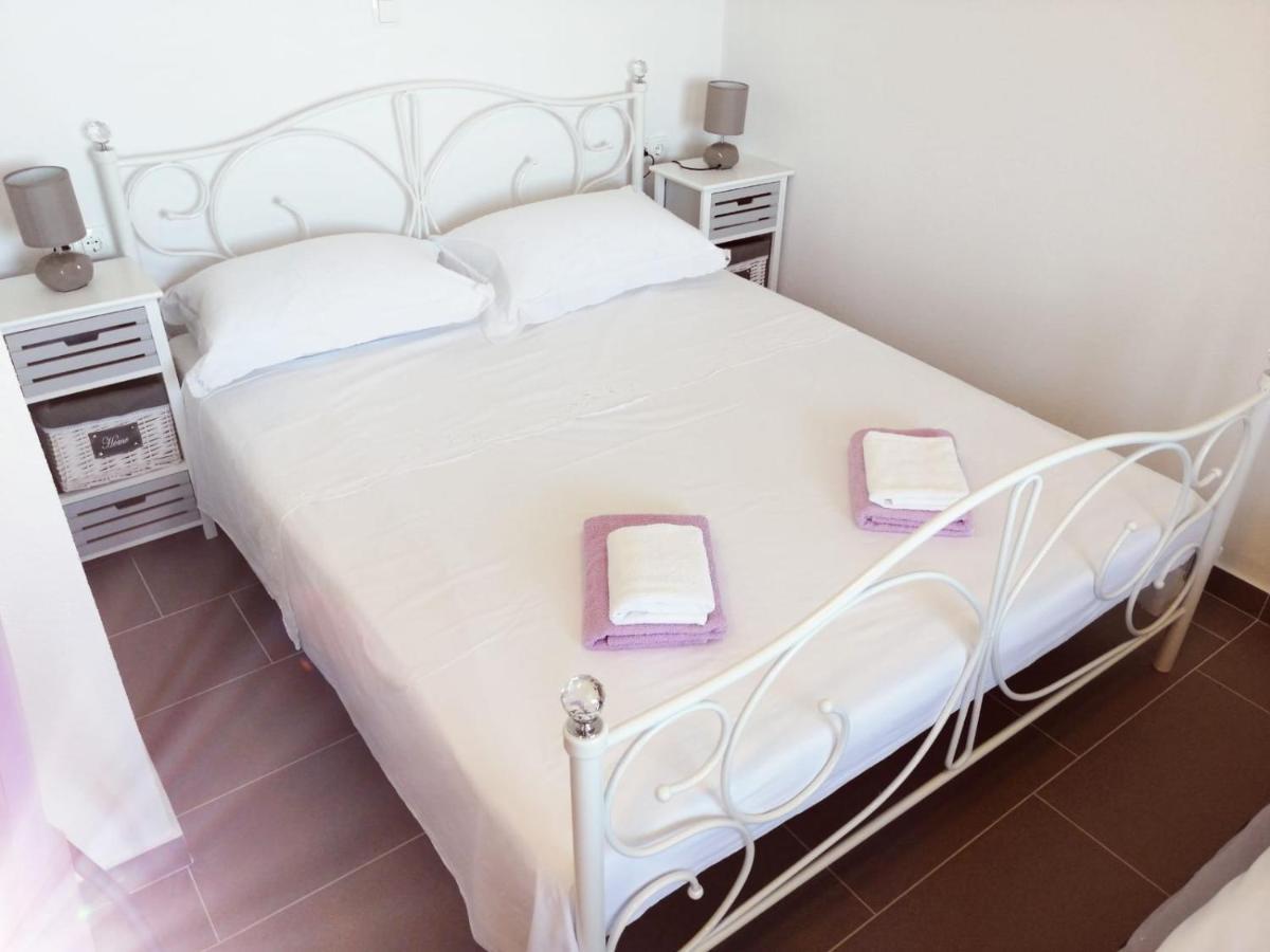 Apartmani Skalinada Марина Экстерьер фото