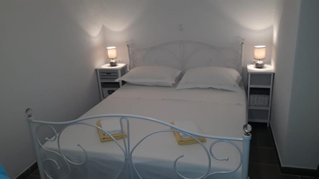 Apartmani Skalinada Марина Экстерьер фото