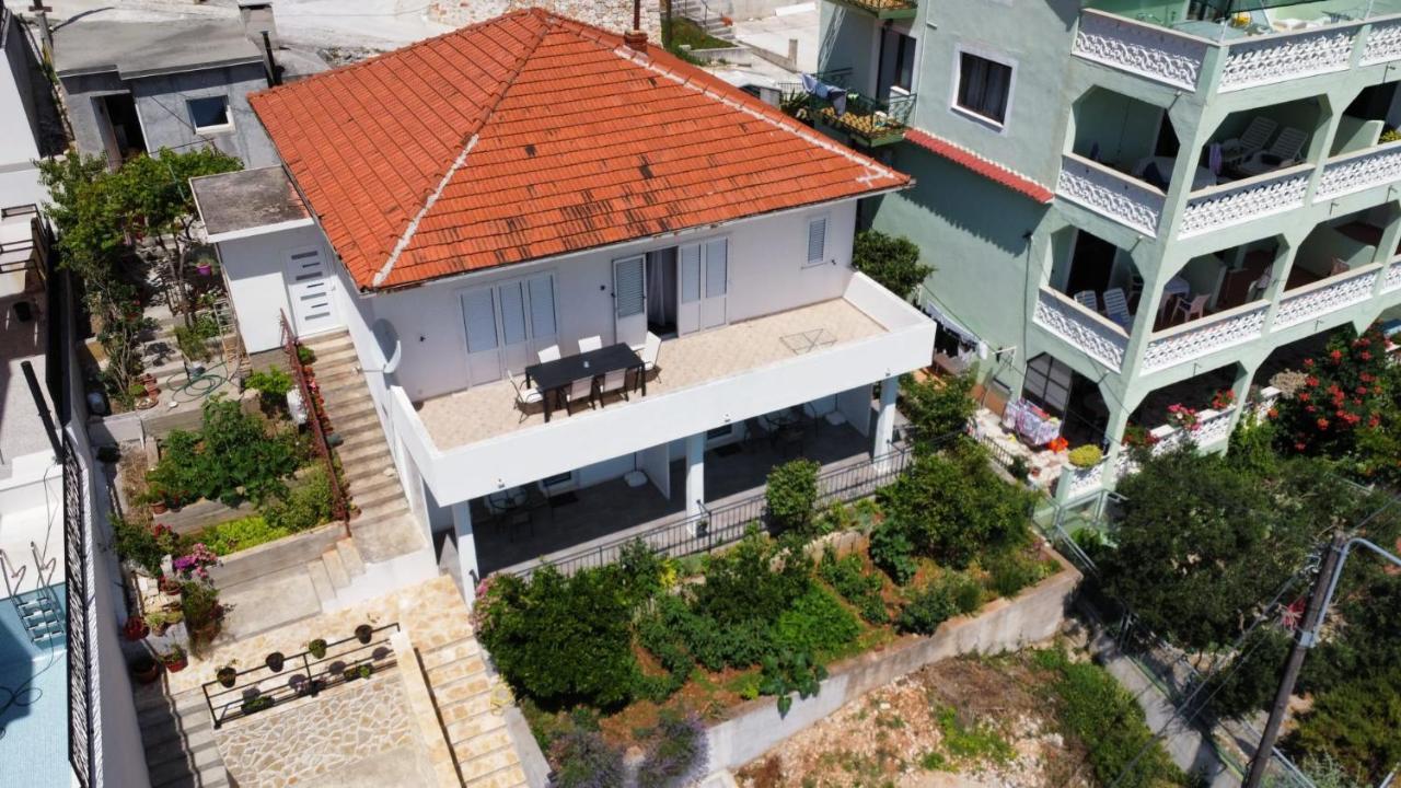 Apartmani Skalinada Марина Экстерьер фото